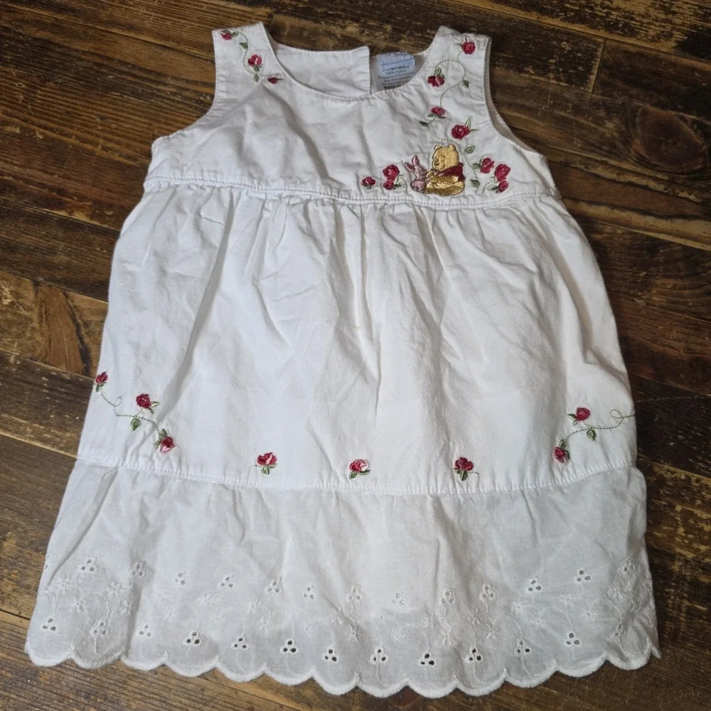 Vintage Disney Winnie The Pooh & Piglet Dress 90s Embroidered Roses 100% cotton